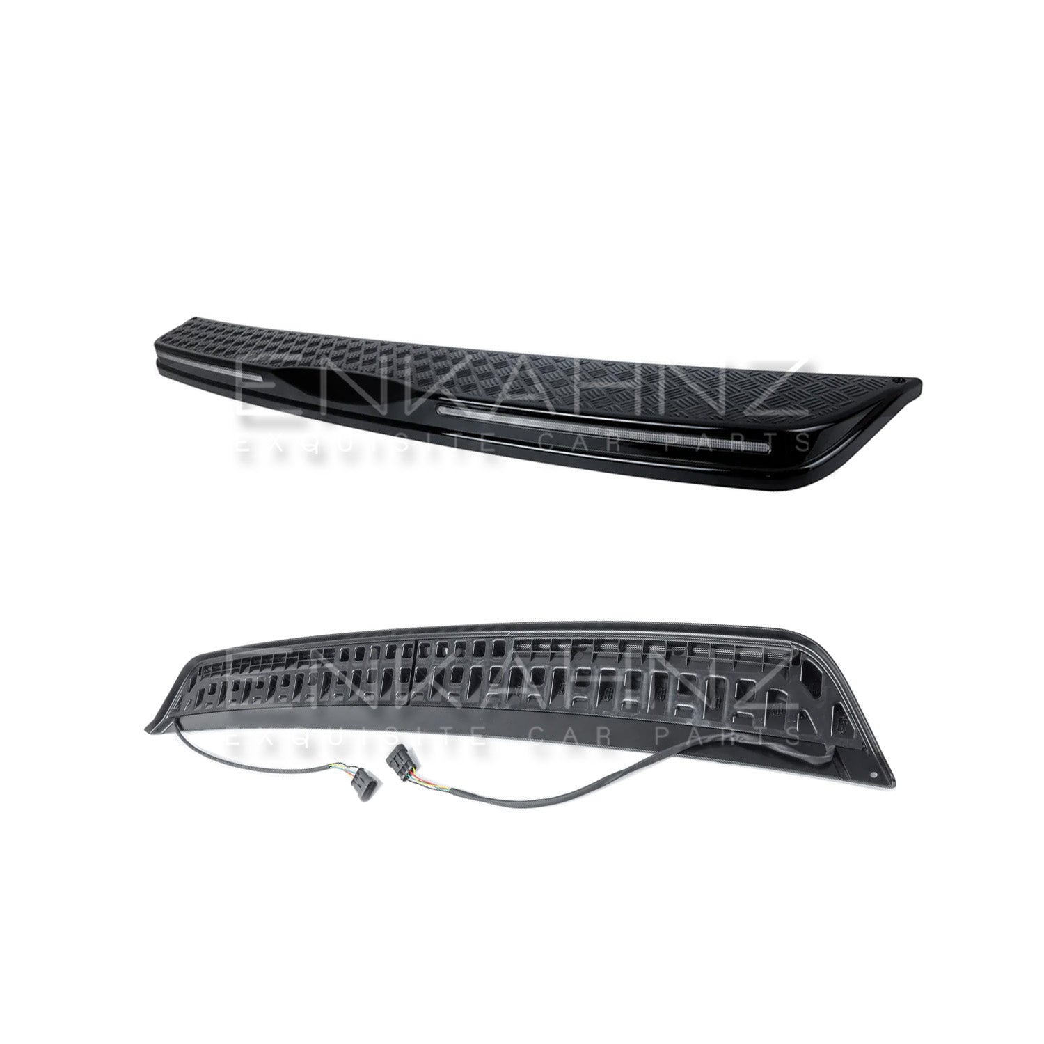 REAR BOOT PLATE PROTECTOR FOR DEFENDER L663 WITH INTEGRATED LED BRAKE LIGHTS