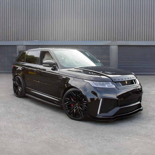 Quarter front angle, slightly right-leaning, highlighting the Barugzai Cabaro Wide Arch bodykit on a gloss black Range Rover Sport SVR 2018–2022.