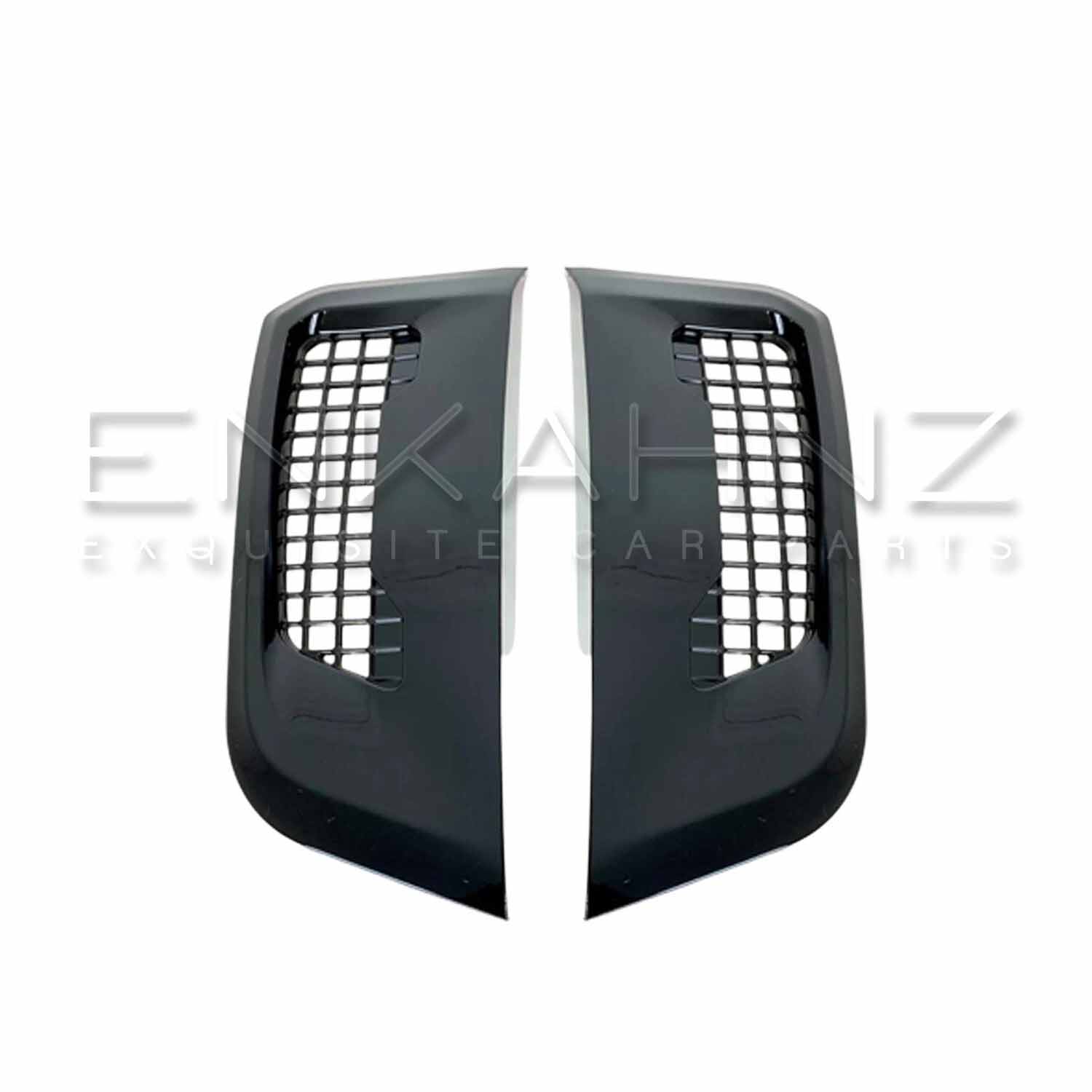 Enkahnz aftermarket side vents that fit Defender 90/110/130 in gloss black with a white backdrop
