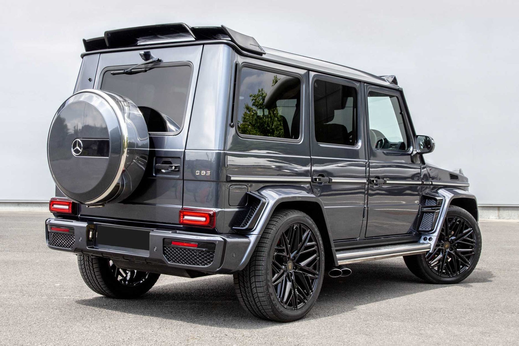 B-STYLE G WAGON W463 TO W464 FACELIFT GREY — SHURACAN 22" GLOSS BLACK