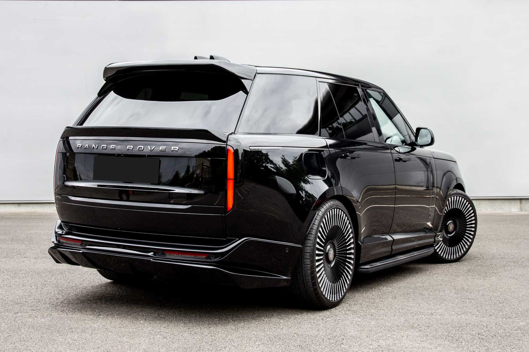 BARUGZAI NEBULA (NARROW) BLACK — VORTEX 24" GLOSS BLACK + POLISHED FACE