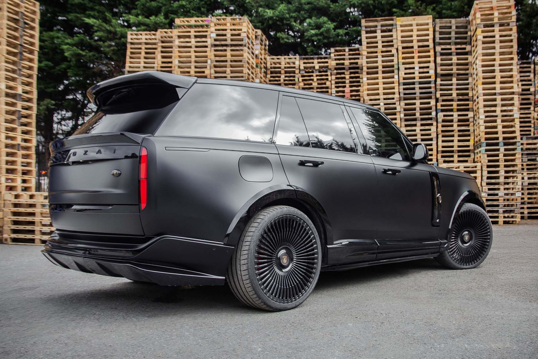BARUGZAI NEBULA (WIDEBODY) SATIN BLACK WRAP — VORTEX 24" GLOSS BLACK
