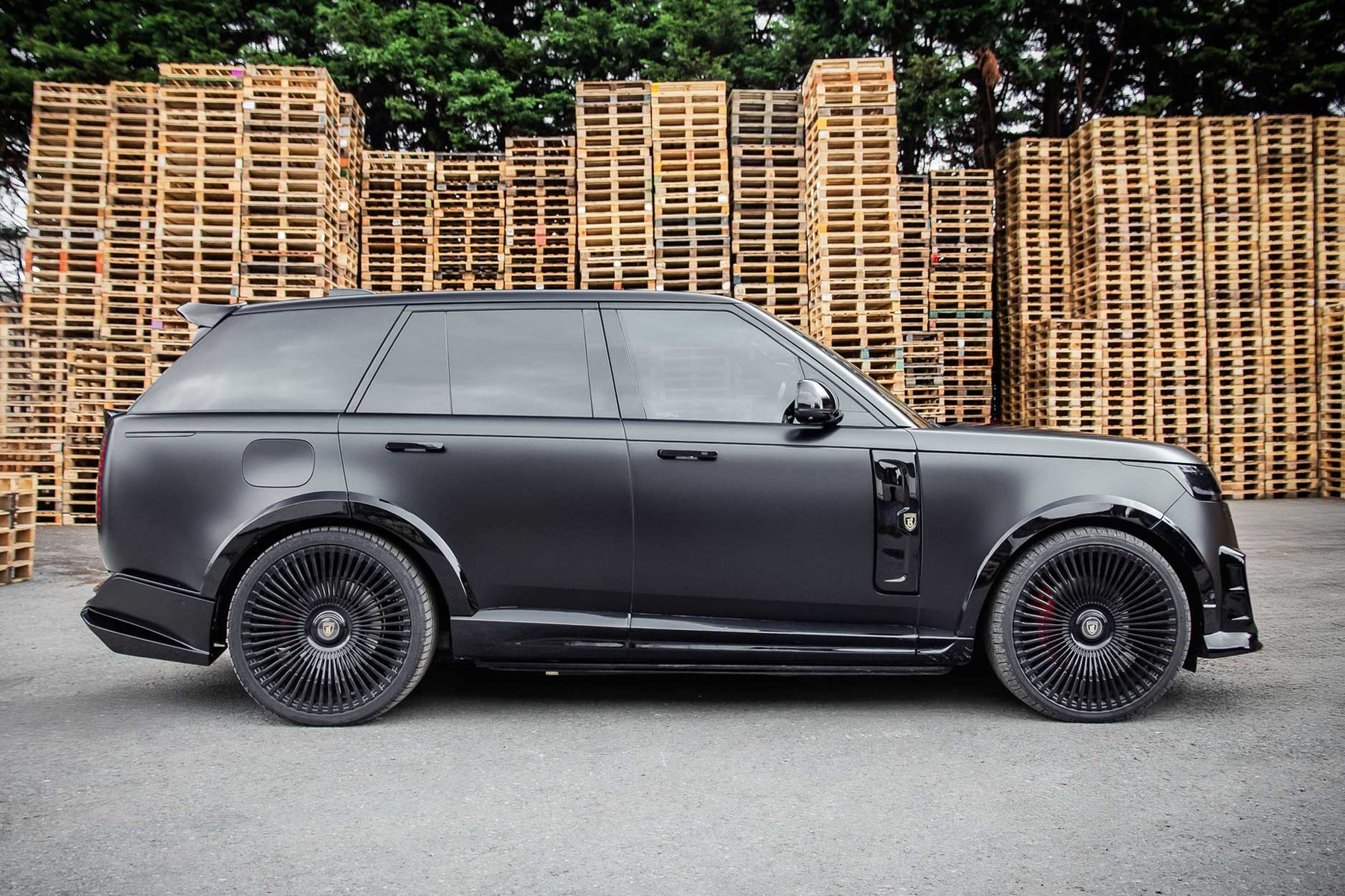 BARUGZAI NEBULA (WIDEBODY) SATIN BLACK WRAP — VORTEX 24" GLOSS BLACK