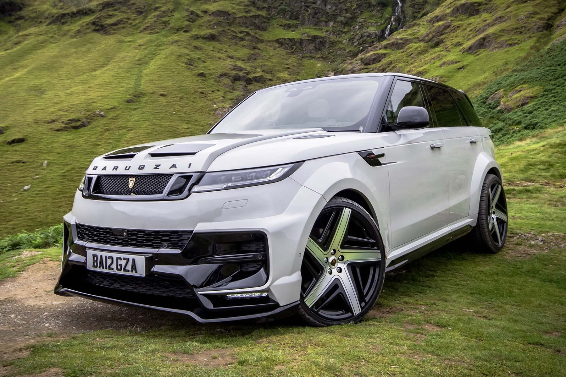 BARUGZAI RAPTOR GREY — ELEVEN 24" GLOSS BLACK + POLISHED FACE