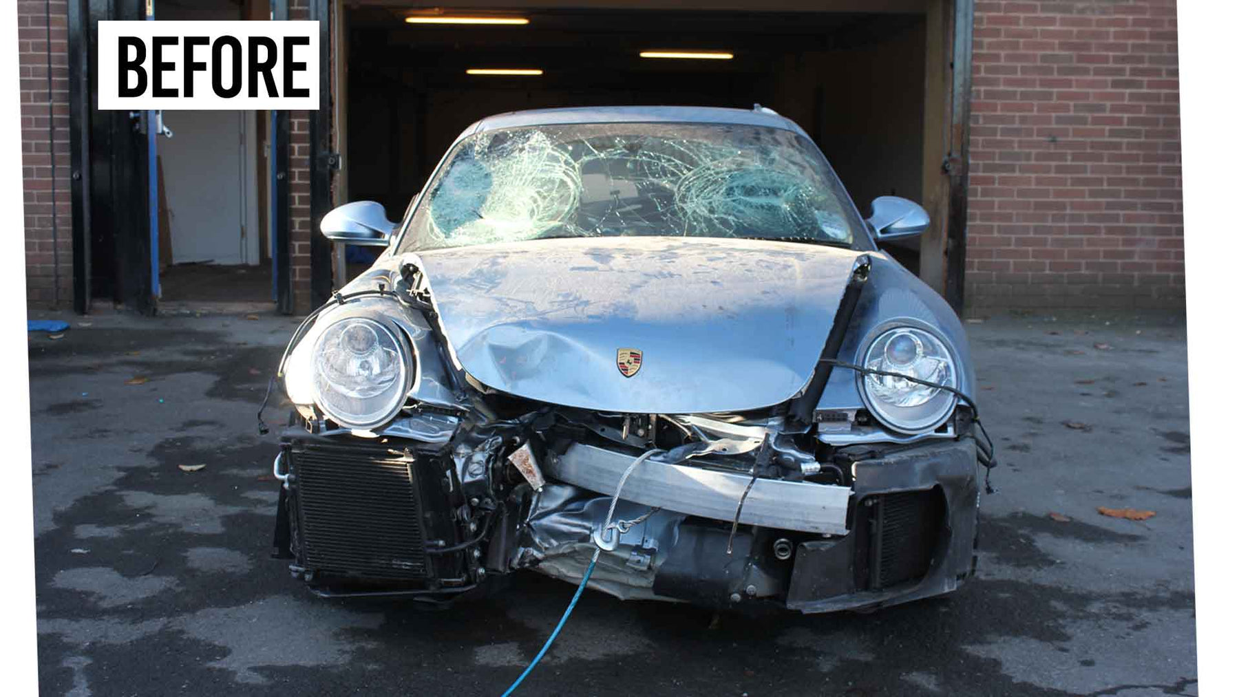 Blue Porsche car wrecked and damaged before accident repair work by Enkahnz