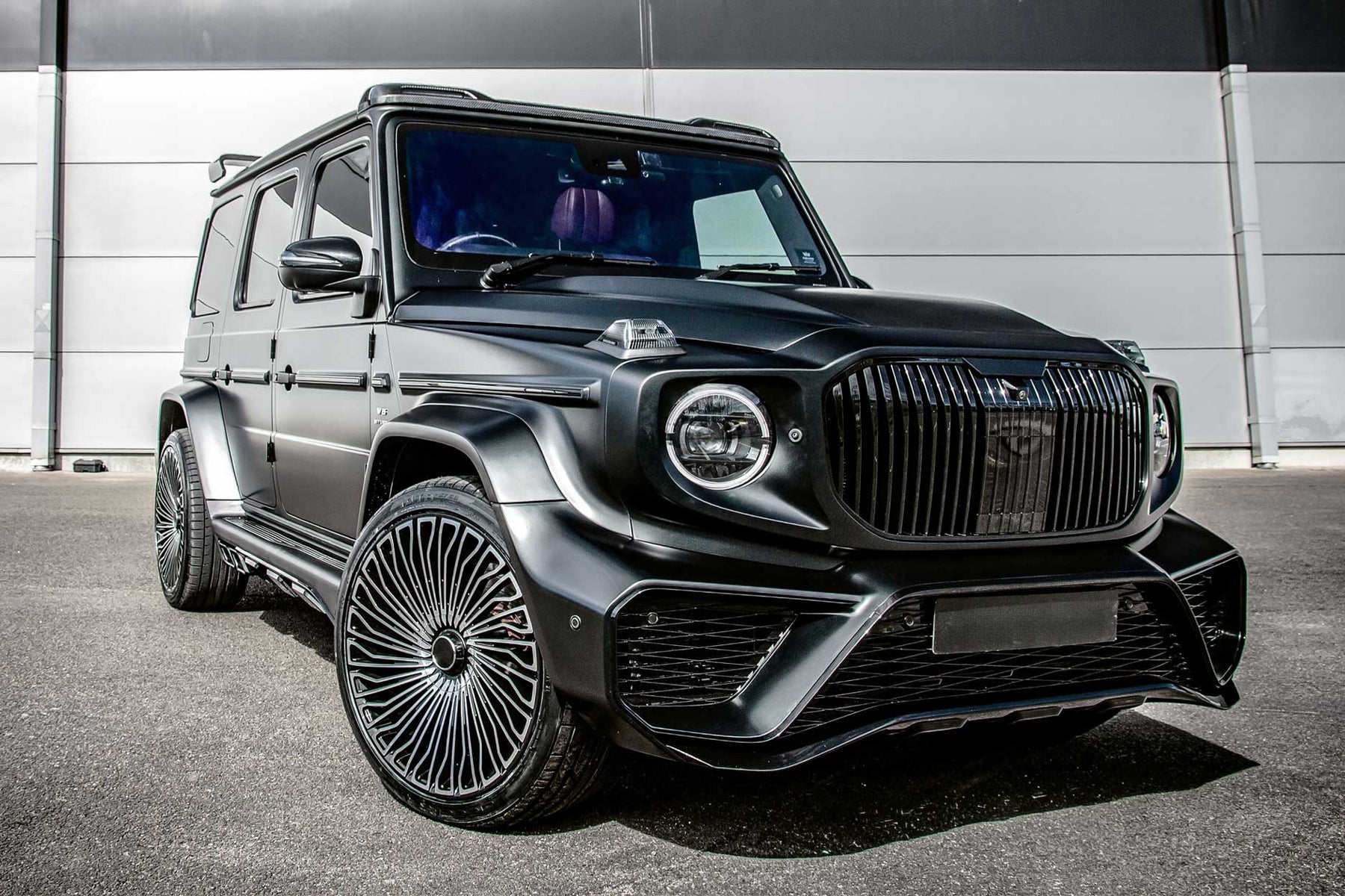 Mercedes-Benz G-Class W464 Maybach G900-Style Transformation
