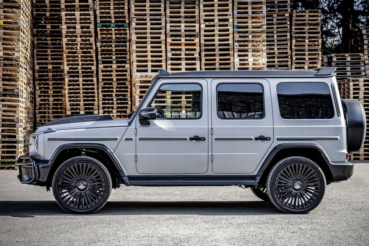 Mercedes-Benz G-Class W464 to W465 G63 2025-Style Facelift Conversion + 23" Casanova Gloss Black