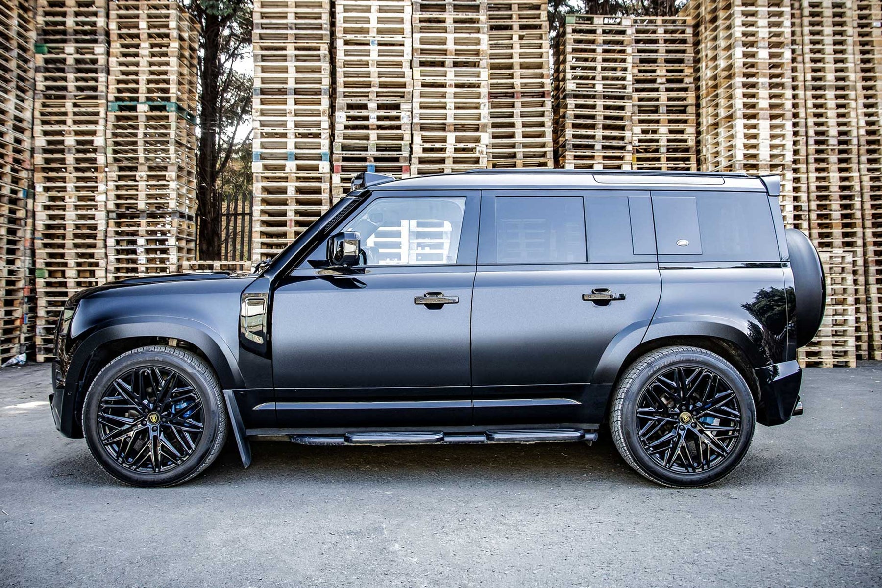 BARUGZAI FALCON 110 BLACK — SHURACAN 22" GLOSS BLACK