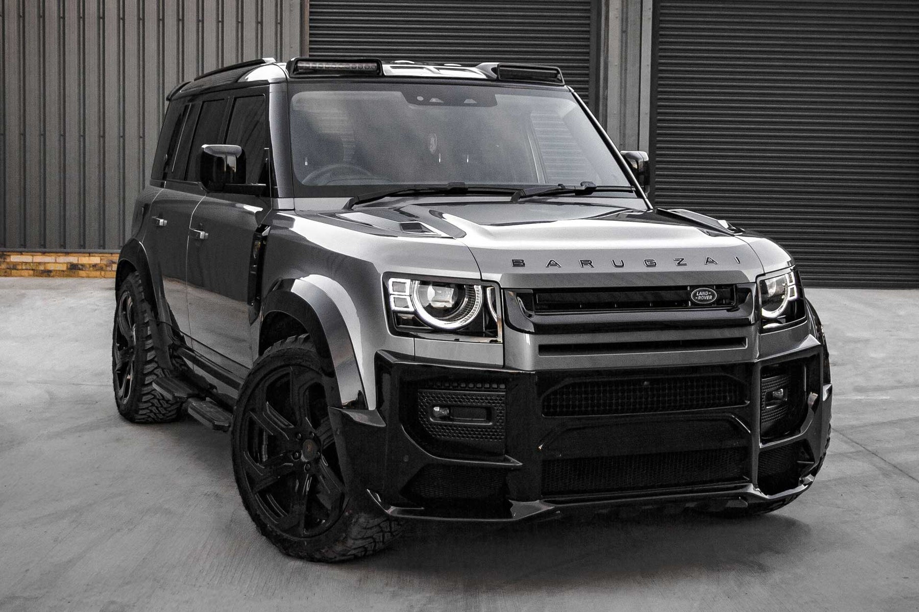 BARUGZAI FALCON 110 GREY — SABRE 22" — GLOSS BLACK 