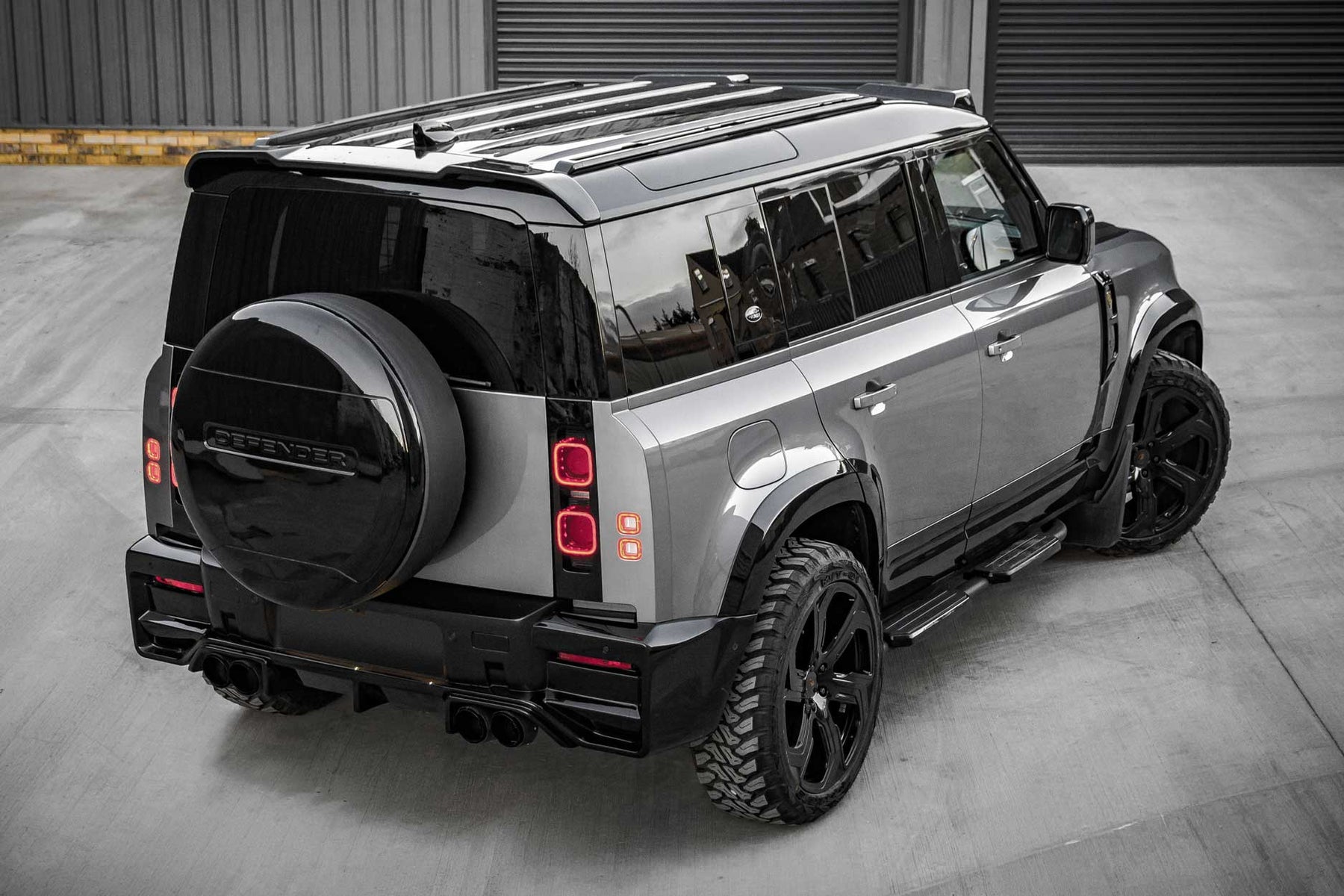 BARUGZAI FALCON 110 GREY — SABRE 22" — GLOSS BLACK 