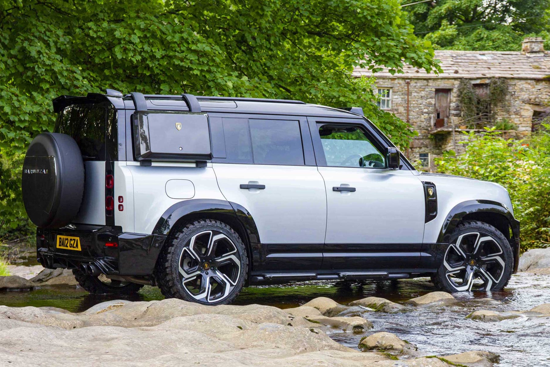 BARUGZAI FALCON 110 SILVER — SABRE 22" GLOSS BLACK + POLISHED