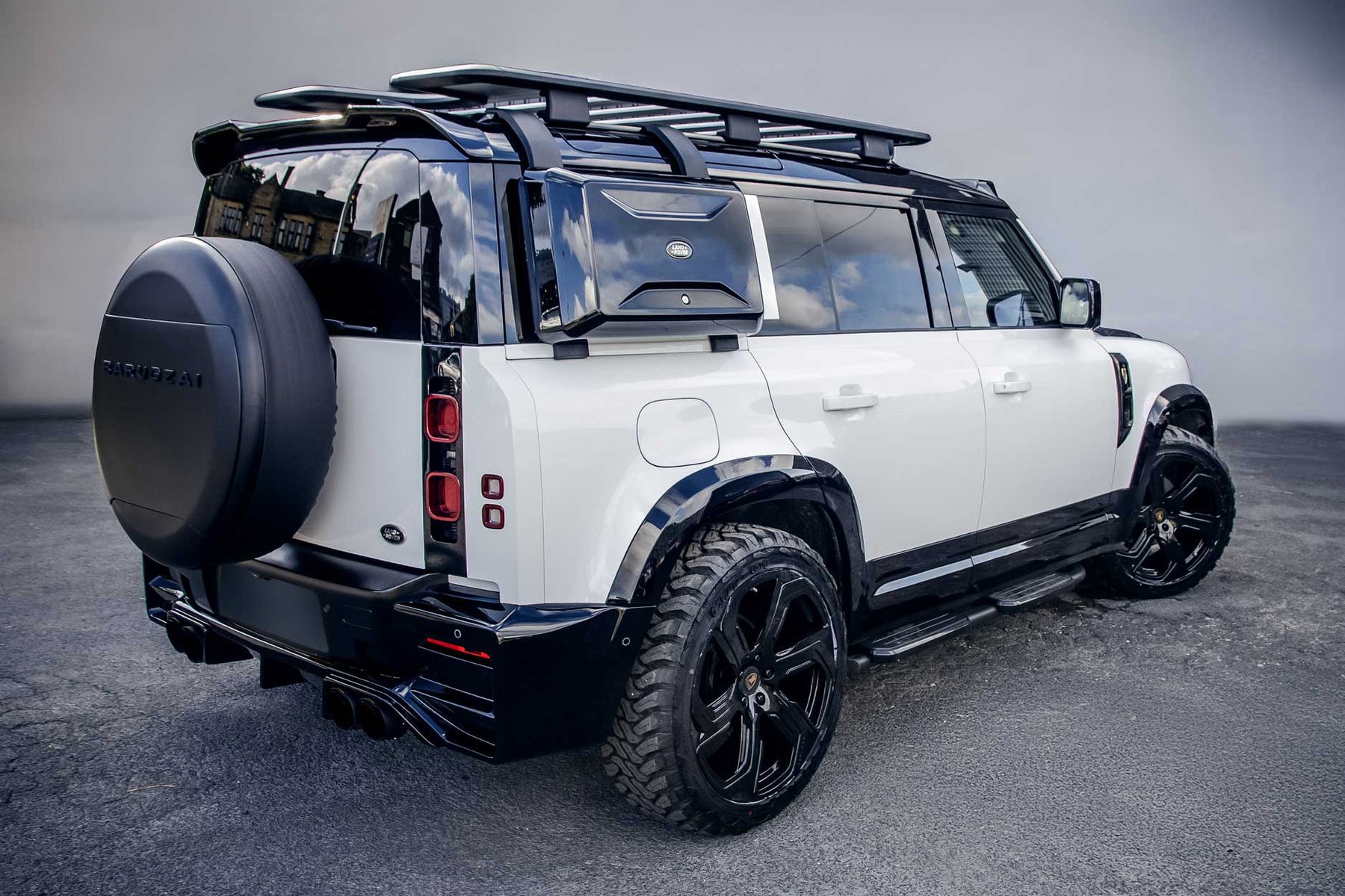BARUGZAI FALCON 110 WHITE — SABRE 22" GLOSS BLACK