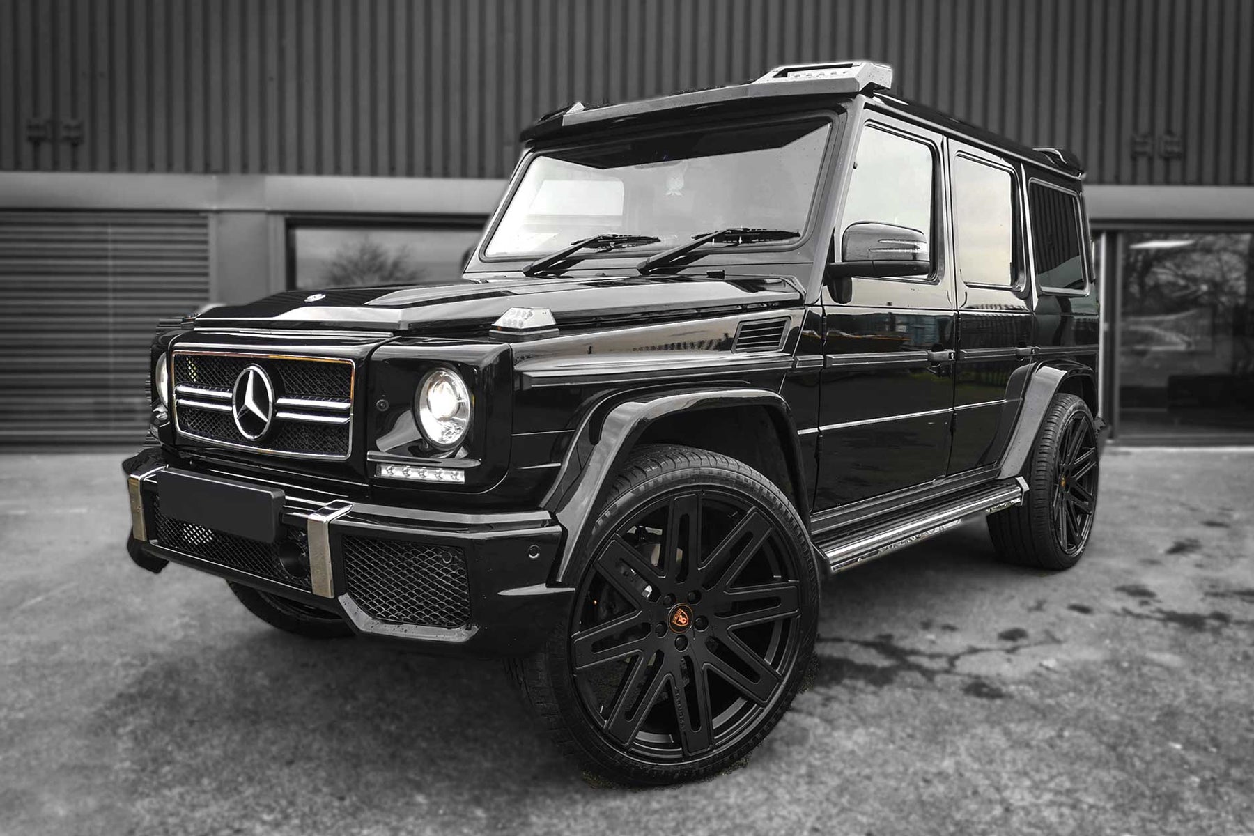 G WAGON W463 BLACK — EXEL 24" BLACK