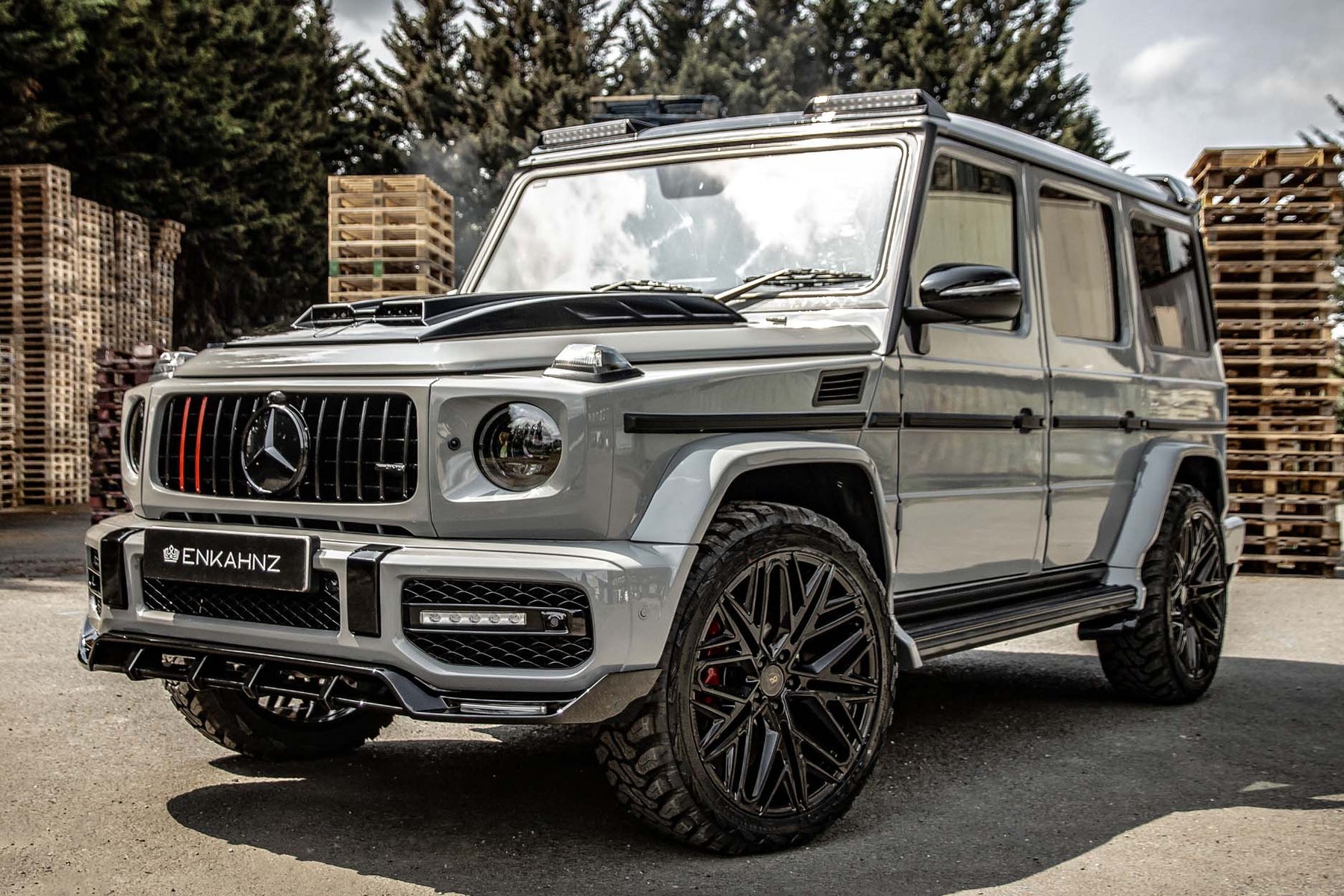 BARUGZAI G WAGON W463 TO W464 FACELIFT GREY — SHURACAN 22" GLOSS BLACK