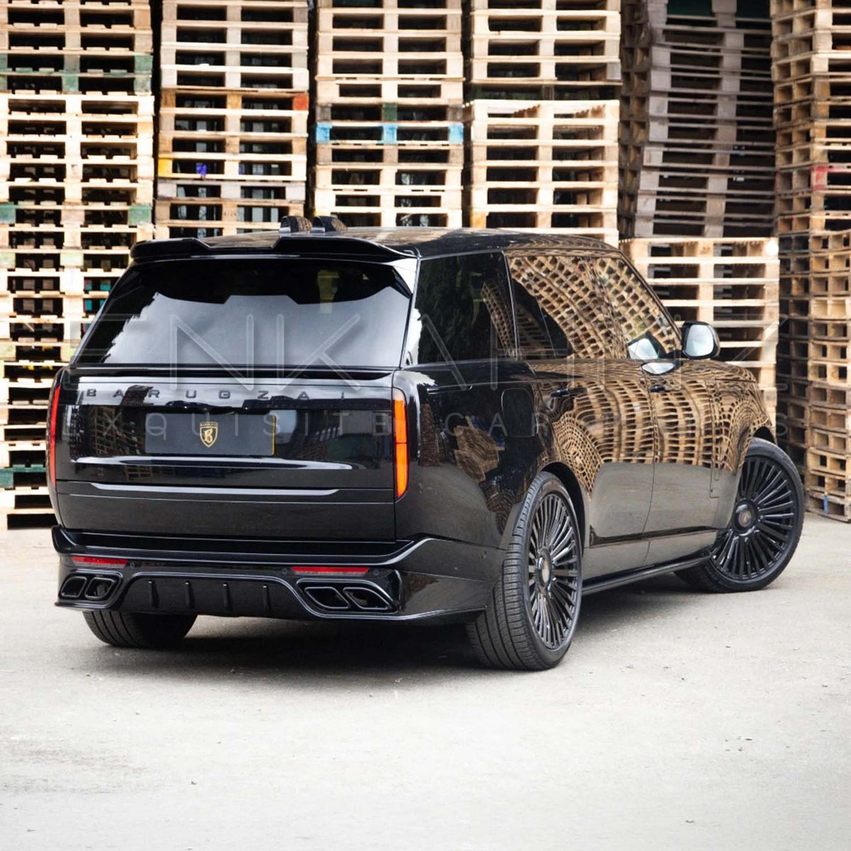 MSY STYLE GLOSS BLACK REAR DIFFUSER WITH BLACK TIPS FOR RANGE ROVER L460 2022+